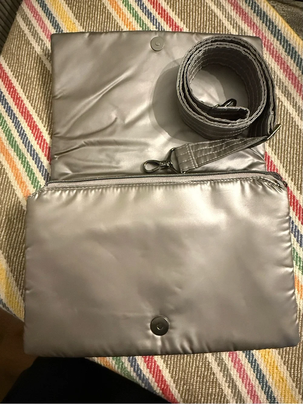 Lug Huddle Metallic Pearl Shoulder Bag